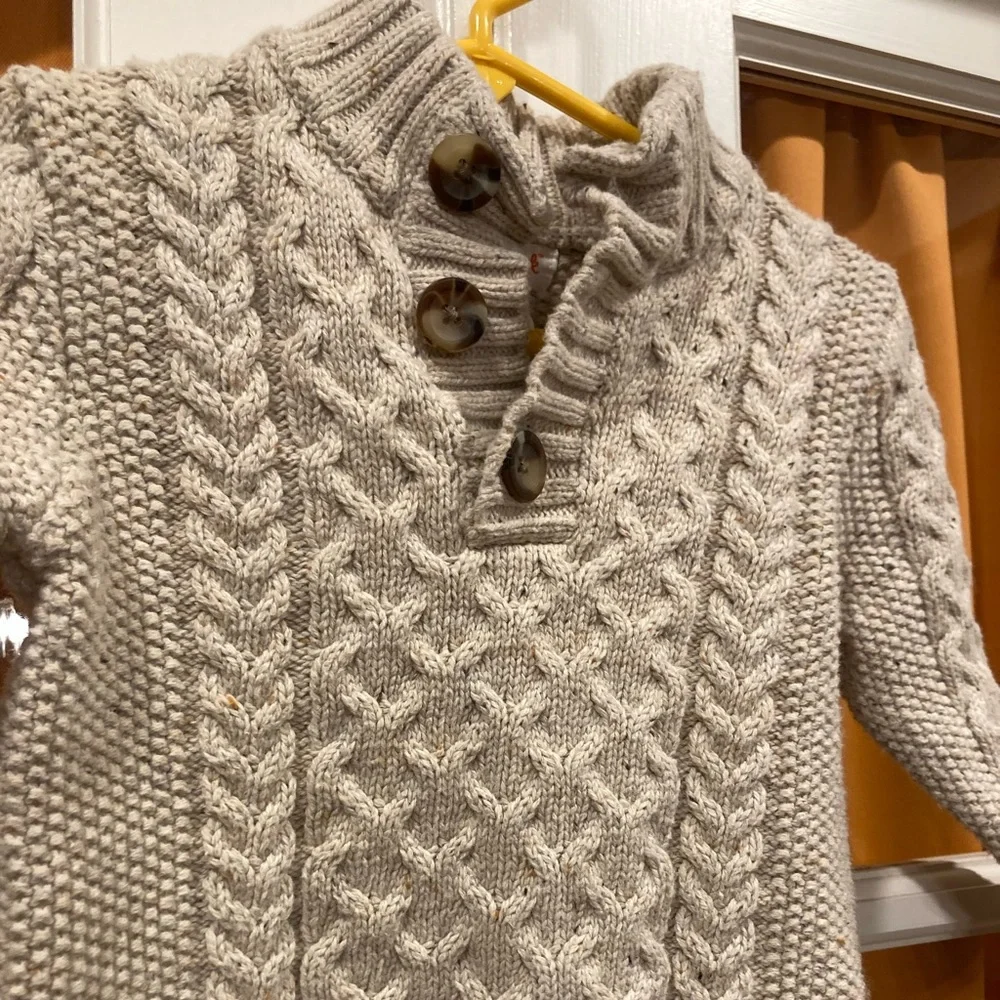 2T cream knit sweater, VGUC. - Picture 6 of 8